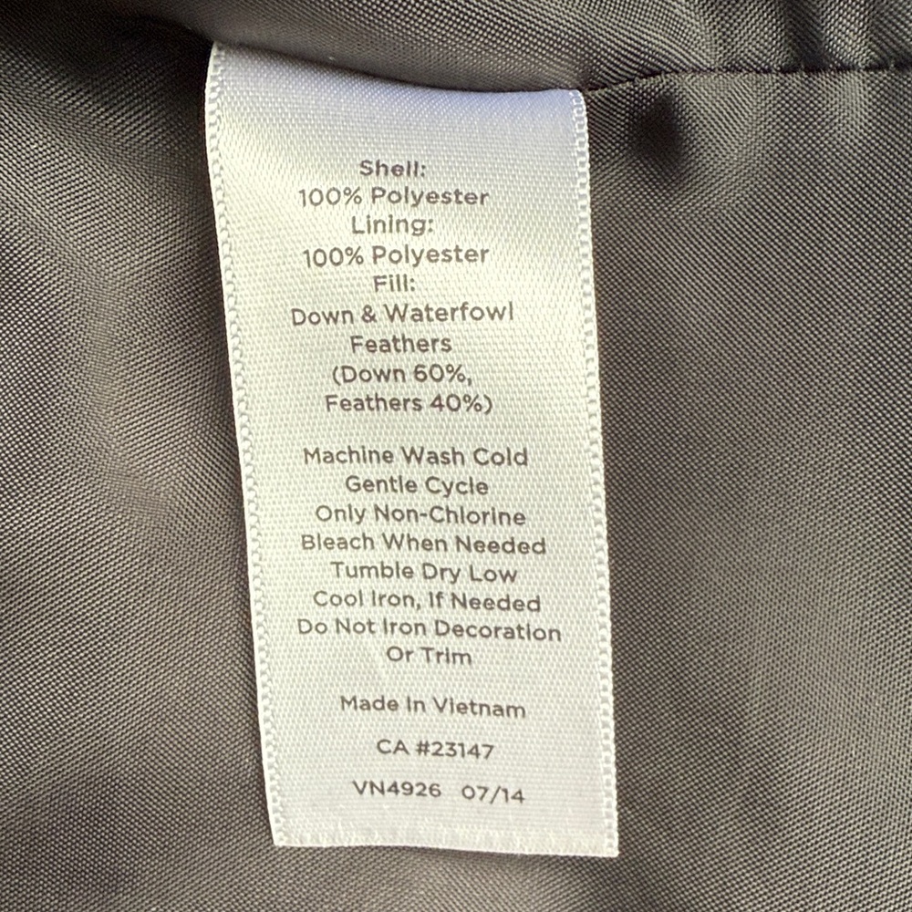 Talbots Black Quilted Vest - Picture 4 of 4